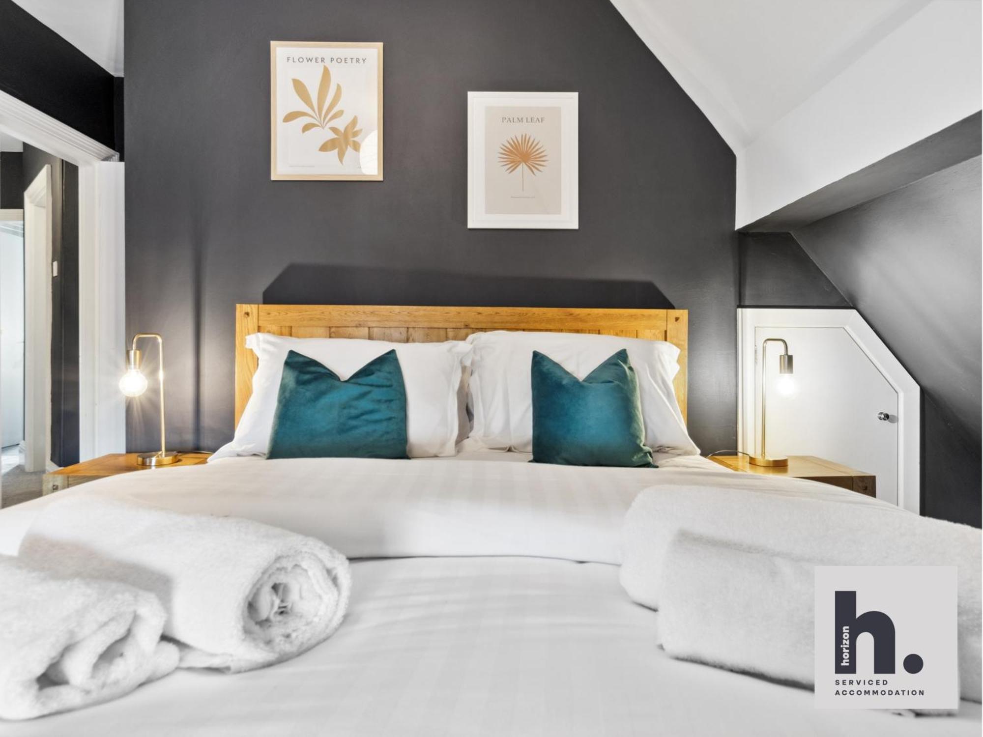 Free Parking - Penthouse - Business Stays - Relocating - St Harrogate Ngoại thất bức ảnh
